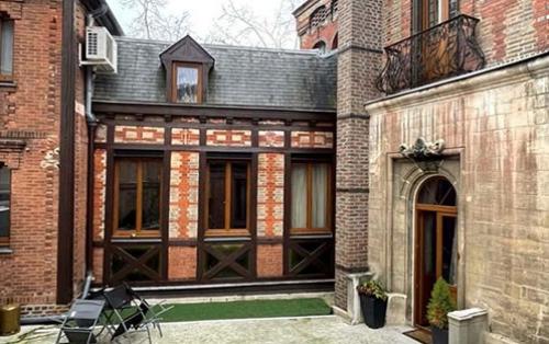 Interview - Le Manoir Loft 92