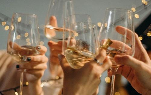 Maîtriser l'Art d'Enchaîner Noël et Nouvel An !