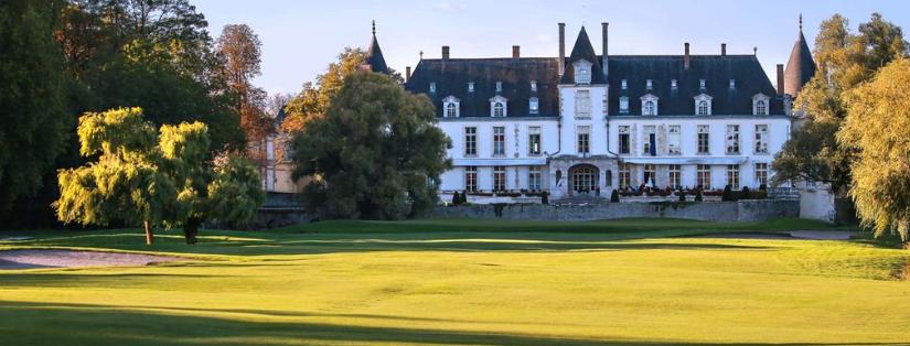 Exploration Historique : Séminaires au Cœur des Demeures d'Antan