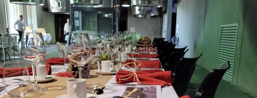 Comment calculer le prix de location d'une salle à Bordeaux ?