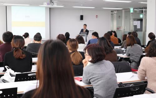 Les 5 étapes clés pour réserver la salle de séminaire idéale