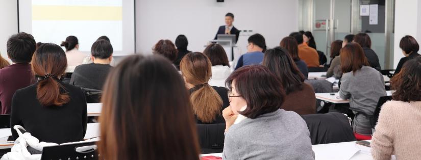 Les 5 étapes clés pour réserver la salle de séminaire idéale