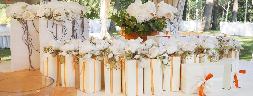 Idées de cadeaux pour les mariés : offrez leur un souvenir inoubliable