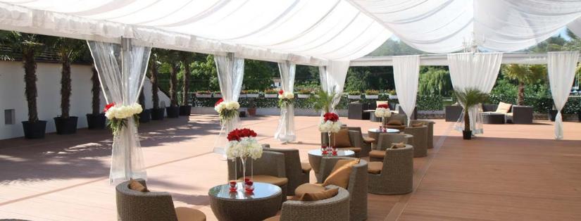 La meilleure salle de réception : in ou out ?