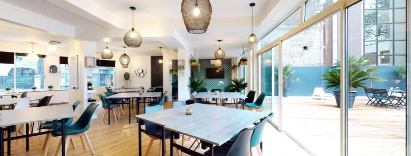 Organiser un hackathon réussi grâce à des espaces adaptés