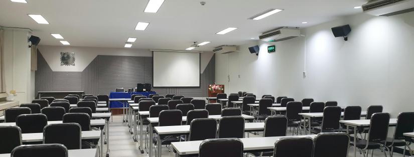 Les meilleures salles de séminaire connectées pour vos réunions hybrides