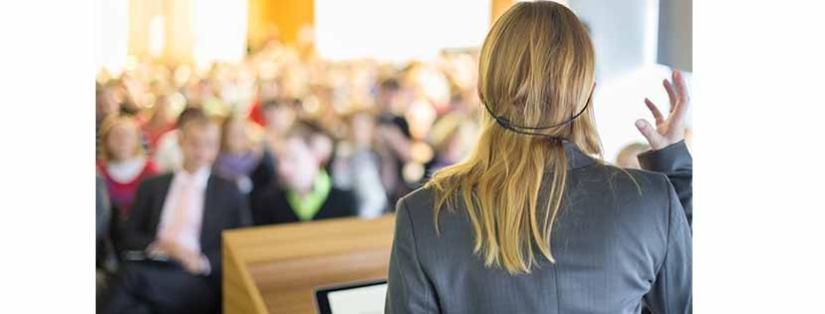 Journée internationale des droits des femmes : Organiser des conférences inspirantes
