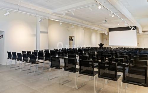 Salle de séminaire avec hébergement à Lyon : notre sélection pour une nuit d'équipe réussie