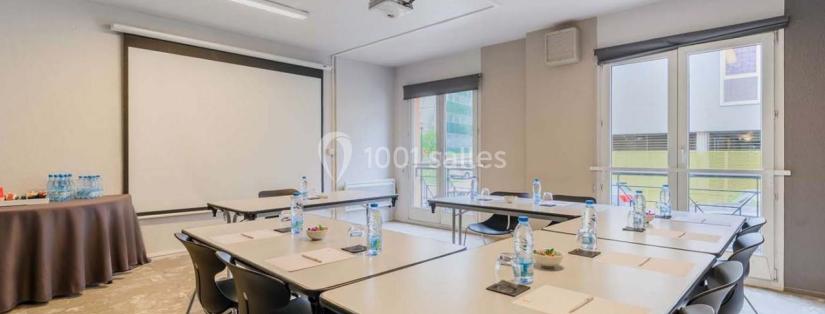 Salle de conférence modulable à Lille : cloisons, capacités et critères de choix