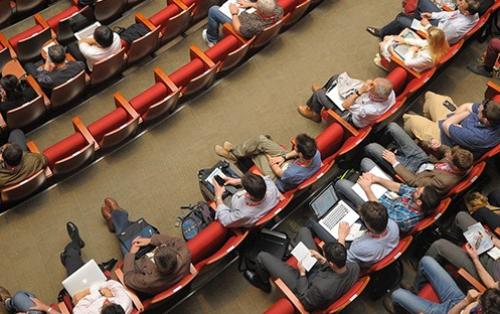 Associations, pensez aux salles privées