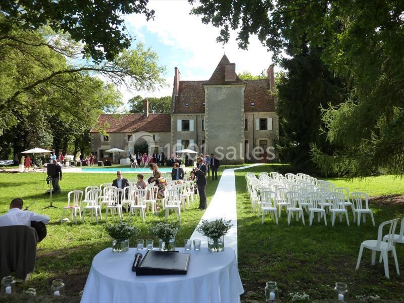 Location salle Magny-Cours (Nièvre) - Château Le Sallay #1