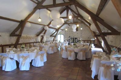 Miniature Location salle La Haute-Maison (Seine-et-Marne) - La Ferme de la Petite Loge #9 Filet de poisson servi sur un lit de légumes, garni de tomates séchées, herbes fraîches, et accompagné d'agrumes.