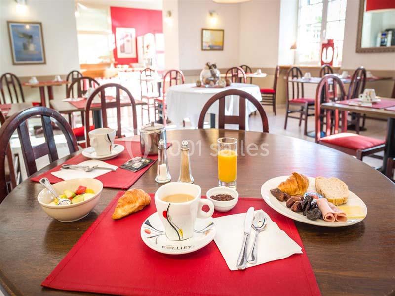 Location salle Saint-Martin-de-la-Place (Maine-et-Loire) - Hôtel De La Blairie #8 Location salle Saint-Martin-de-la-Place (Maine-et-Loire) - Hôtel De La Blairie #8