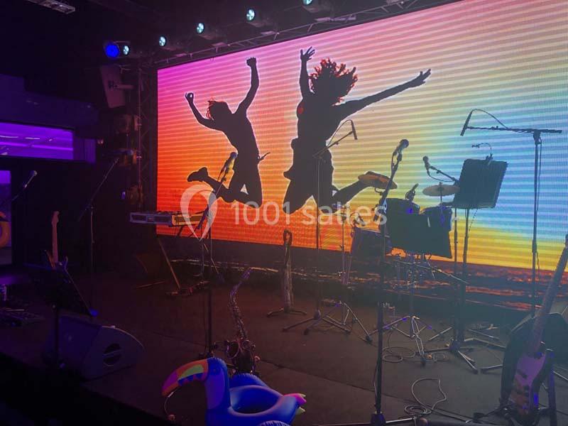 Location salle Marseille (Bouches-du-Rhône) - Newport #22 Location salle Marseille (Bouches-du-Rhône) - Newport #22