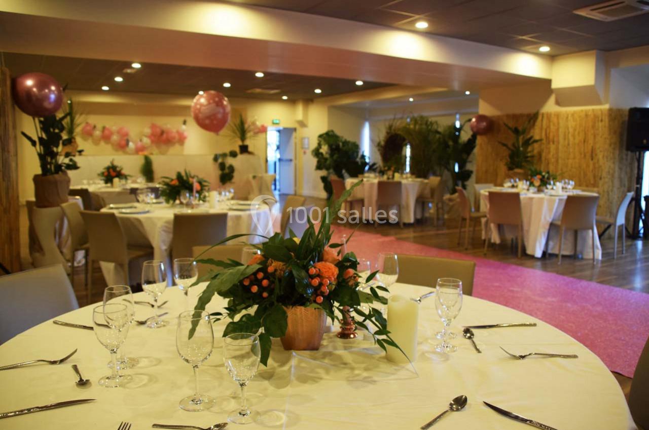 Location salle Grasse (Alpes-Maritimes) - Le Cube Réceptions #16 Location salle Grasse (Alpes-Maritimes) - Le Cube Réceptions #16