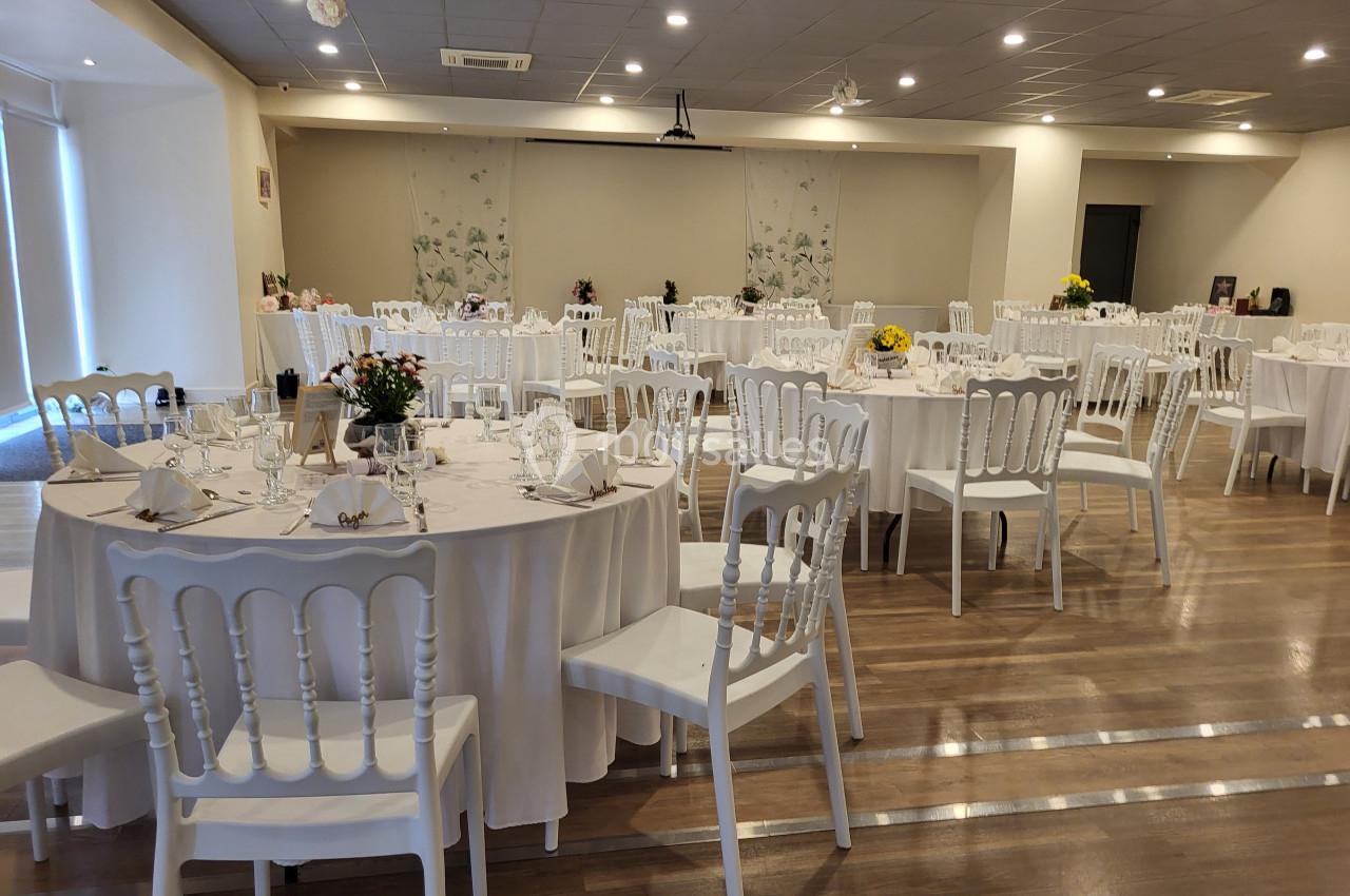 Location salle Grasse (Alpes-Maritimes) - Le Cube Réceptions #54 Location salle Grasse (Alpes-Maritimes) - Le Cube Réceptions #54