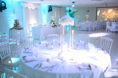 Les Salons de Laure Les Salons de Laure