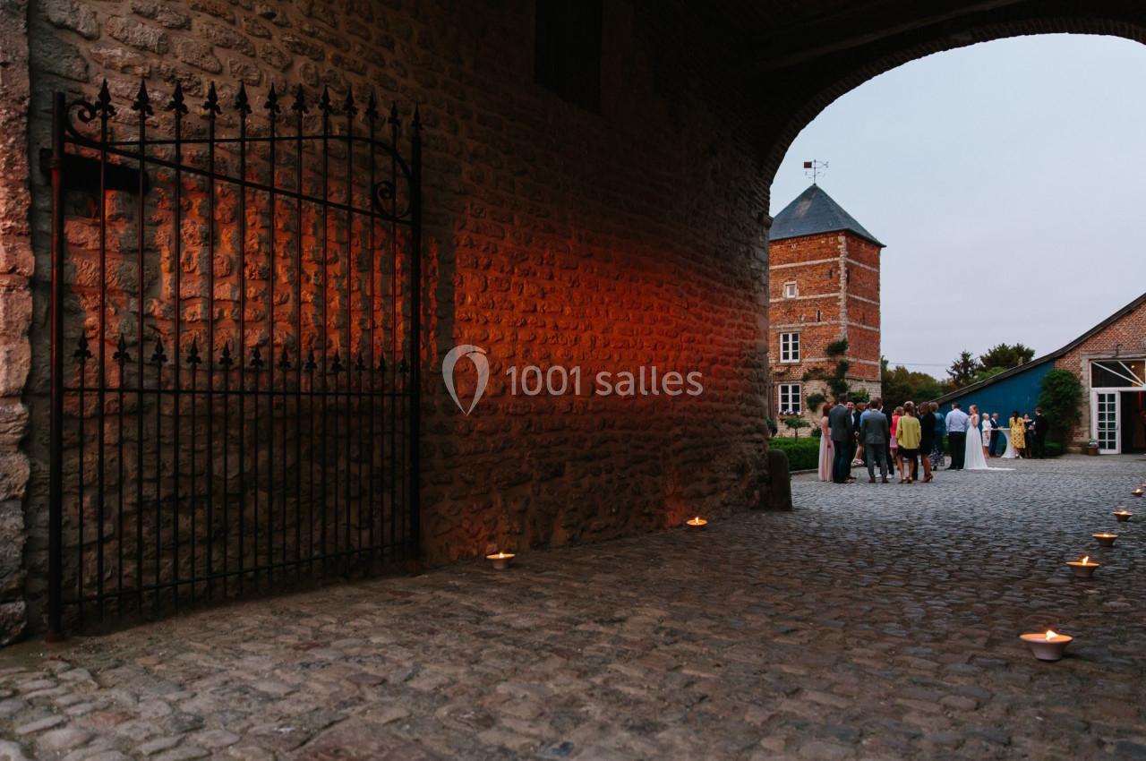 Vue depuis le porche d'entrée
