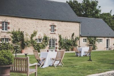 Miniature Location salle Sainte-Marguerite-d'Elle (Calvados) - Manoir De Chivré #19 Location salle Sainte-Marguerite-d'Elle (Calvados) - Manoir De Chivré #24