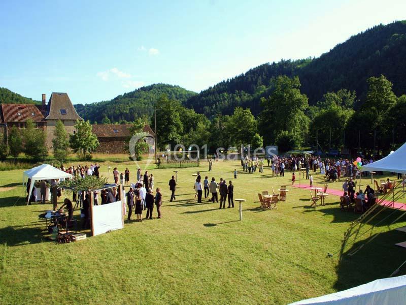 Location salle Chaliers (Cantal) - Domaine De Laval #1
