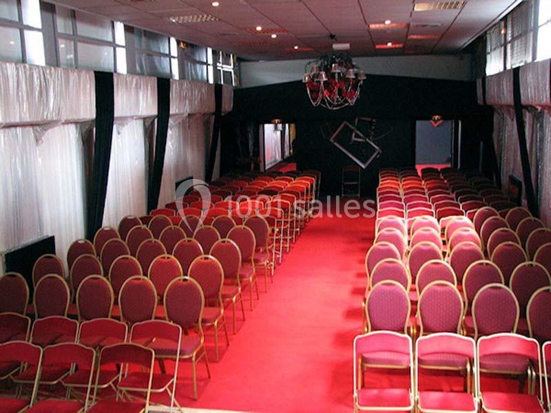 Location salle Clichy (Hauts-de-Seine) - Péniche Touta #16 Location salle Clichy (Hauts-de-Seine) - Péniche Touta #16