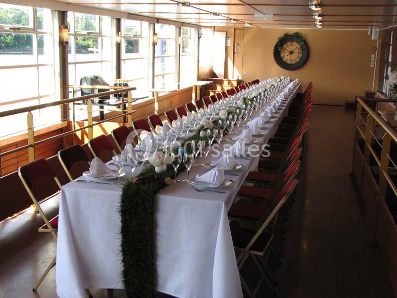 Location salle Clichy (Hauts-de-Seine) - Péniche Touta #18 Location salle Clichy (Hauts-de-Seine) - Péniche Touta #18