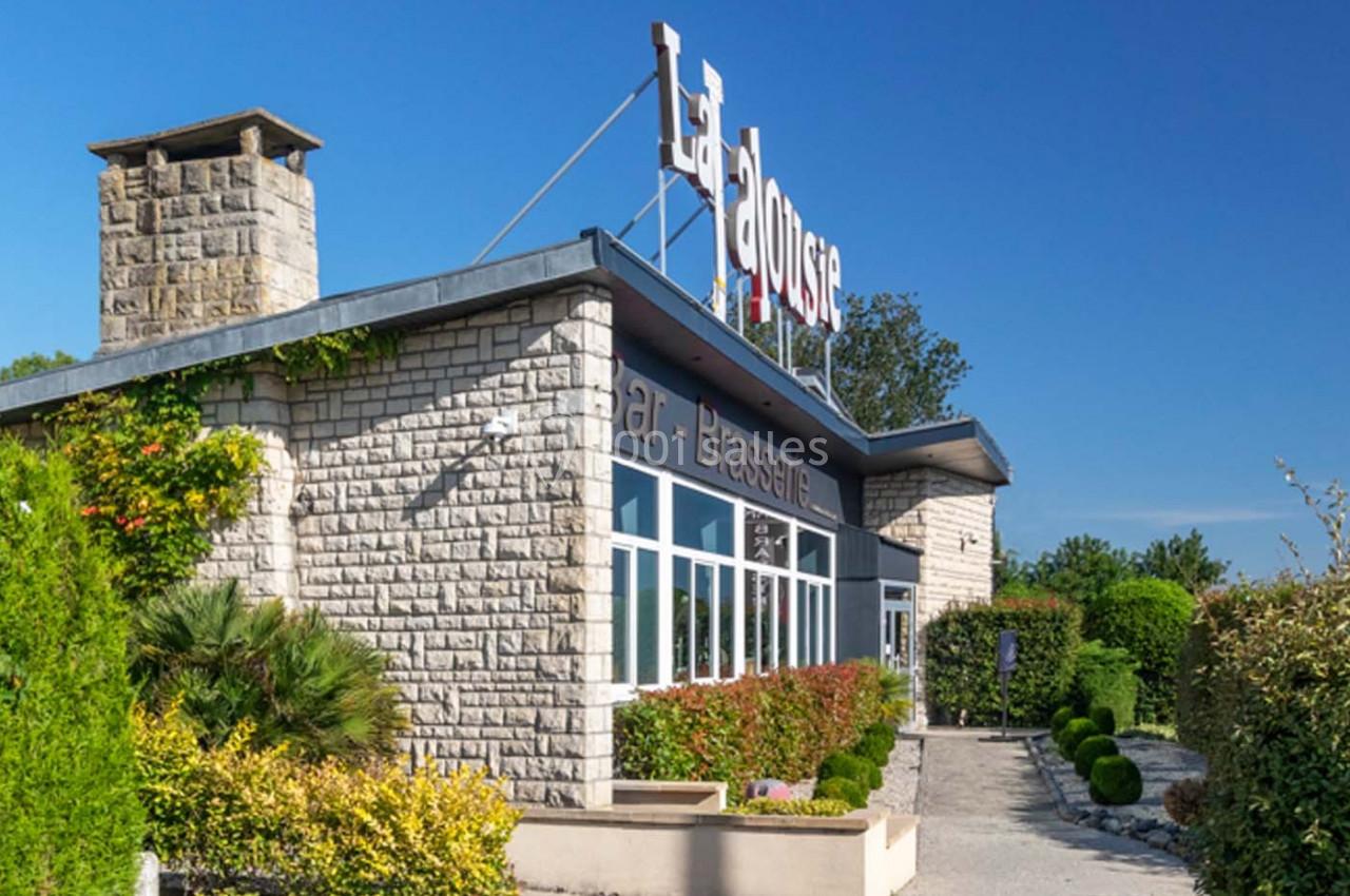 Location salle Saint-Aignan-de-Cramesnil (Calvados) - La Jalousie #1
