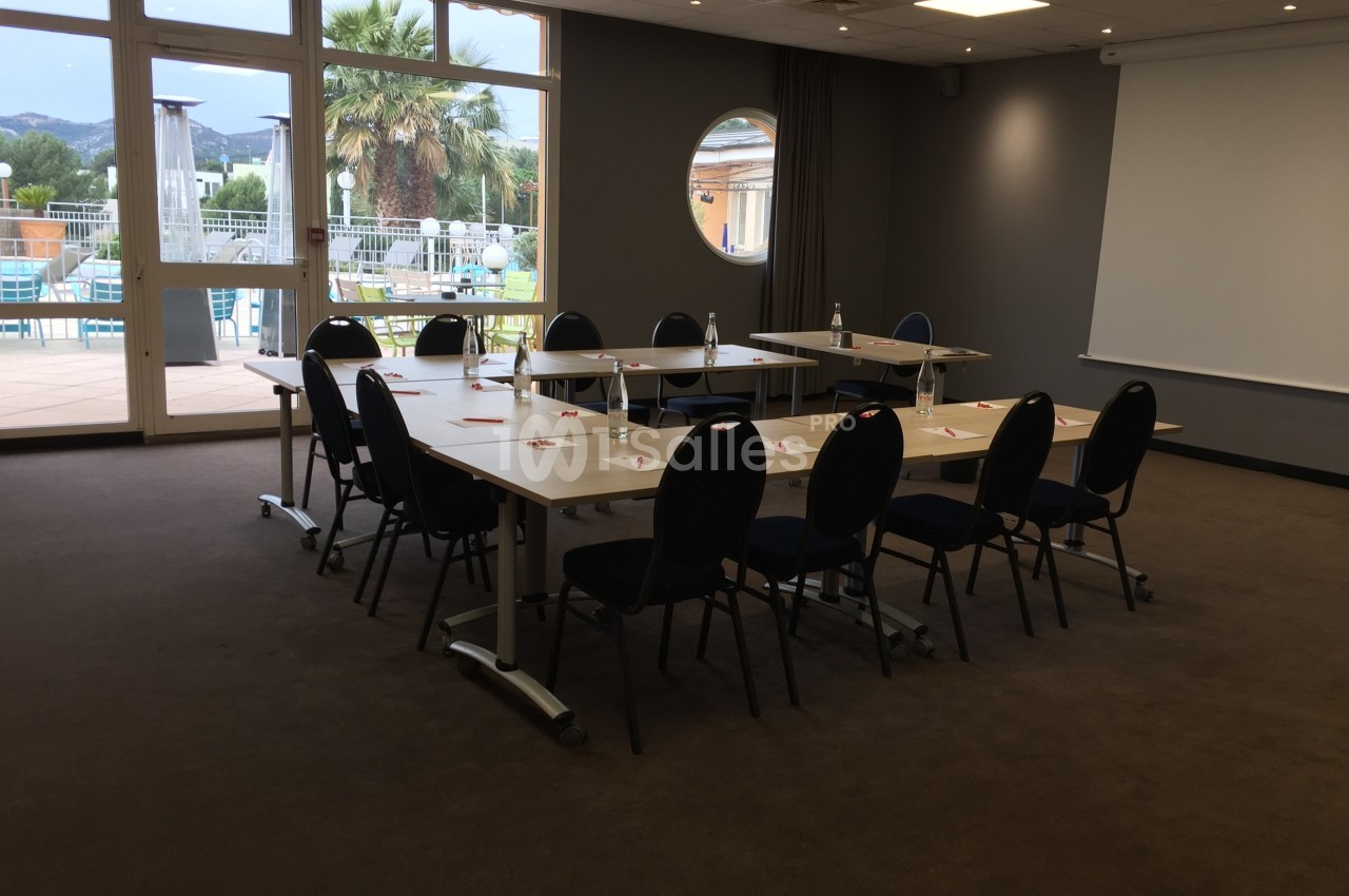 Hotel Ibis La Ciotat - galerie - photo 4