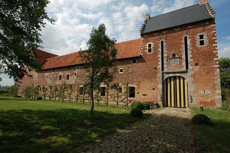 Kasteel Van Hoen - photo 1