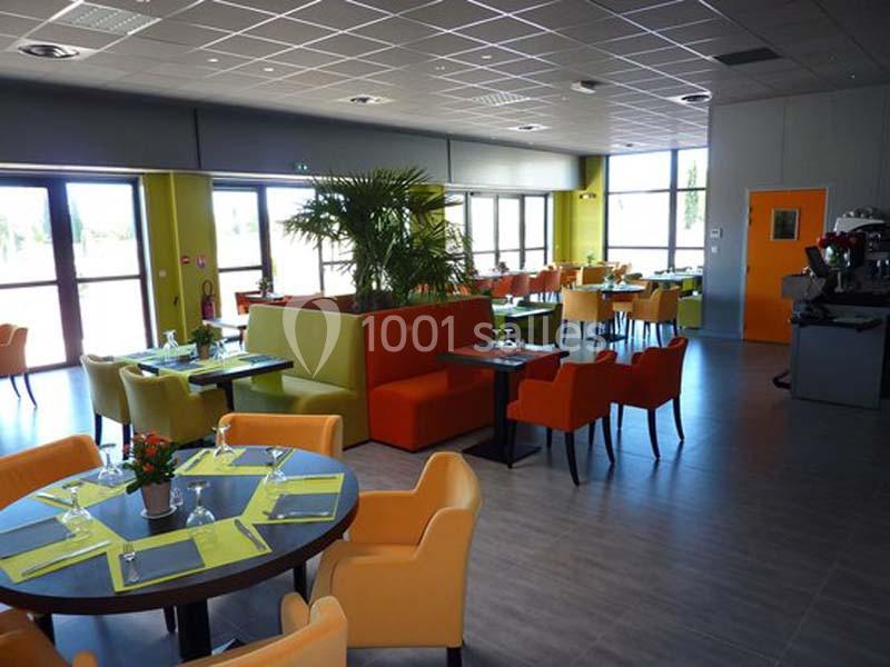 Location salle Villeneuve (Alpes-de-Haute-Provence) - Restaurant Du Bowling #1