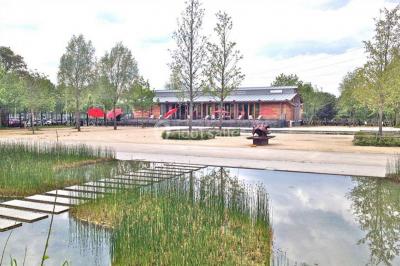 Le Pavillon des Berges Le Pavillon des Berges