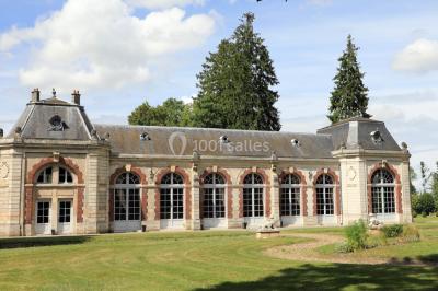 Miniature Location salle Fontaine-Chaalis (Oise) - Domaine de Chaalis #3 Intérieur d'une chapelle gothique avec des vitraux colorés, des voûtes ornées et des peintures murales détaillées.