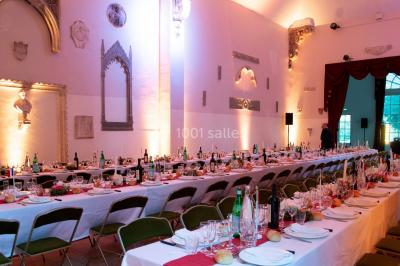 Miniature Location salle Fontaine-Chaalis (Oise) - Domaine de Chaalis #12 Intérieur d'une chapelle gothique avec des vitraux colorés, des voûtes ornées et des peintures murales détaillées.