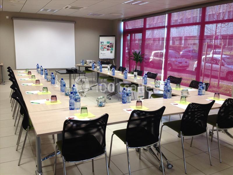 Quality Suites Lyon 7 Lodge - galerie - photo 1