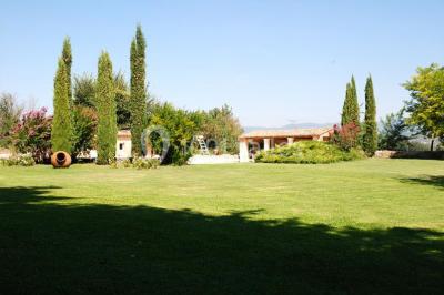 Miniature Location salle Le Puy-Sainte-Réparade (Bouches-du-Rhône) - Château de la Garde #15 Location salle Le Puy-Sainte-Réparade (Bouches-du-Rhône) - Château de la Garde #23