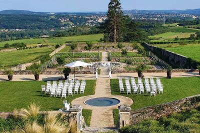 Miniature Location salle Millery (Rhône) - Château La Gallée #28 Location salle Millery (Rhône) - Château La Gallée #29