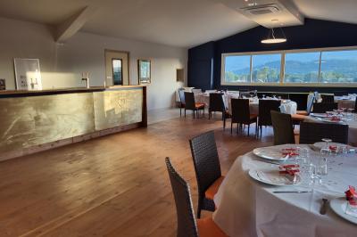 Miniature Location salle Fuveau (Bouches-du-Rhône) - Cœur de Ferme en Provence #3 Location salle Fuveau (Bouches-du-Rhône) - Cœur de Ferme en Provence #12