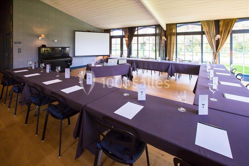 Location salle Bréal-sous-Montfort (Ille-et-Vilaine) - Villa de la Haute Forêt #17 Location salle Bréal-sous-Montfort (Ille-et-Vilaine) - Villa de la Haute Forêt #17