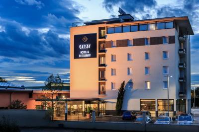Hôtel Gatsby by HappyCulture