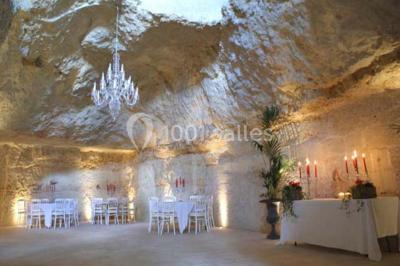 La Grotte de la Roche aux Fées - photo 1