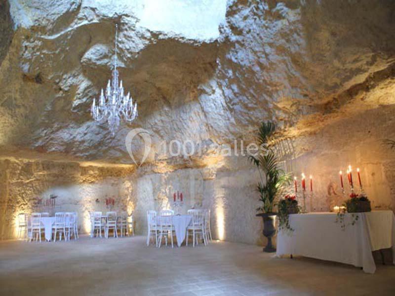 La Grotte de la Roche aux Fées - galerie - photo 1
