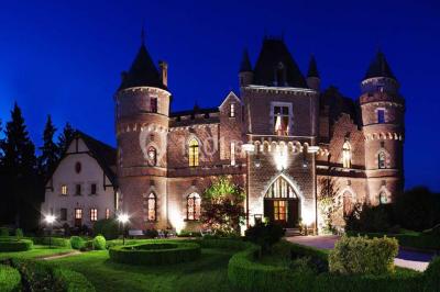 Château de Maulmont Château de Maulmont