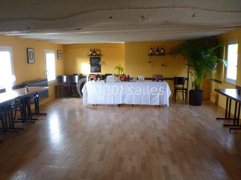 Location salle Franqueville-Saint-Pierre (Seine-Maritime) - Salle Du Traiteur De L'eglise #1