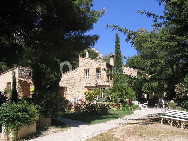 Location salle Salon-de-Provence (Bouches-du-Rhône) - Domaine De Roquerousse #8