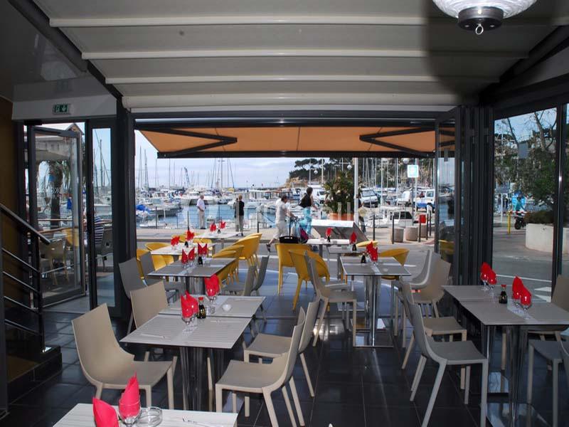 Restaurant Panoramique Le Saint Tropez - galerie - photo 1