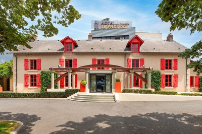 Hôtel Restaurant Le Paddock - photo 1