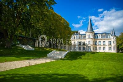 Le Château D'hardricourt - photo 1