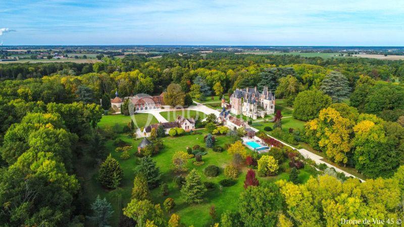 Location salle Beaulieu-sur-Loire (Loiret) - Château de Courcelles Le Roy #1