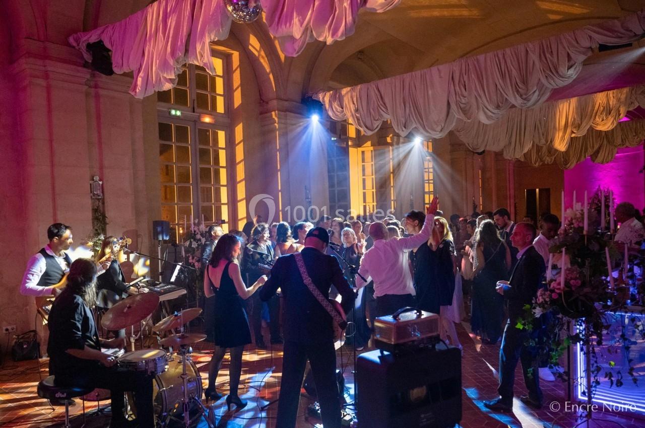 Danse dans la Grande Galerie