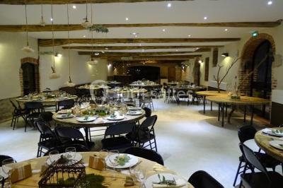 Location salle Mornand-en-Forez (Loire) - La Cour du Domaine #23